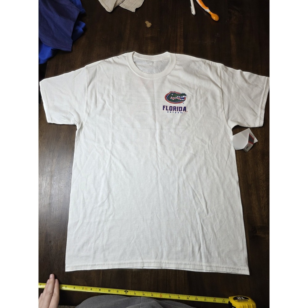 Florida Gators UGG Mens Large White T-Shirt Cooler Graphic NCAA NEW